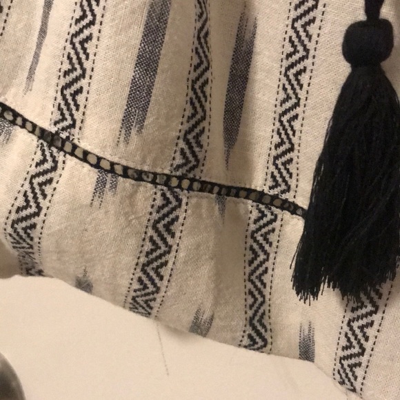 Off-Shoulder Patterned Mini Dress - Picture 3 of 3